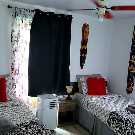 Quiet Cozy Apartment Next To Highway Wifi+Netflix Эдмундстон Экстерьер фото